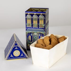 ŚWIĄTECZNY DOMEK Z KRUCHYMI CIASTECZKAMI ....345G